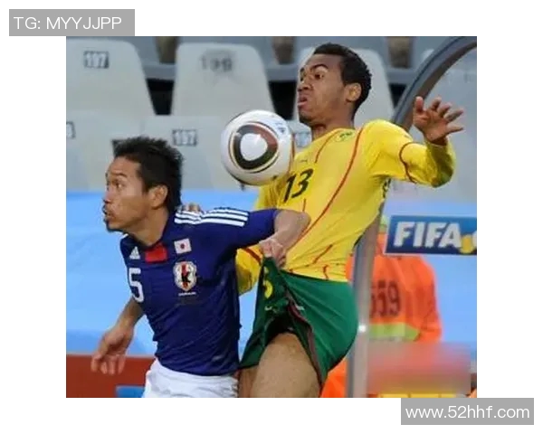 足球场上的搞笑明星们那些令人捧腹的表情瞬间回顾