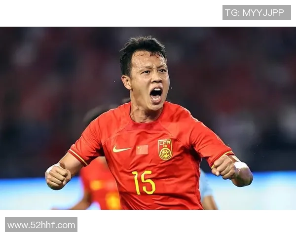 中国男足球明星最新排名揭晓引发热议与期待