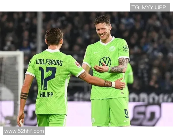 德国足球明星内德的辉煌历程与对足球的深远影响分析