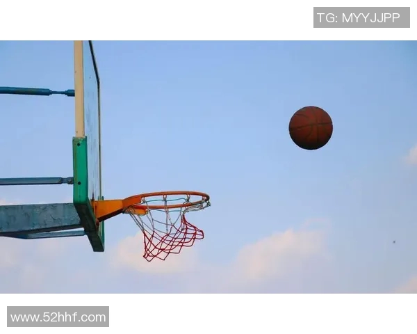 梦中飞翔的篮球明星在晨曦中追逐梦想与友情的故事